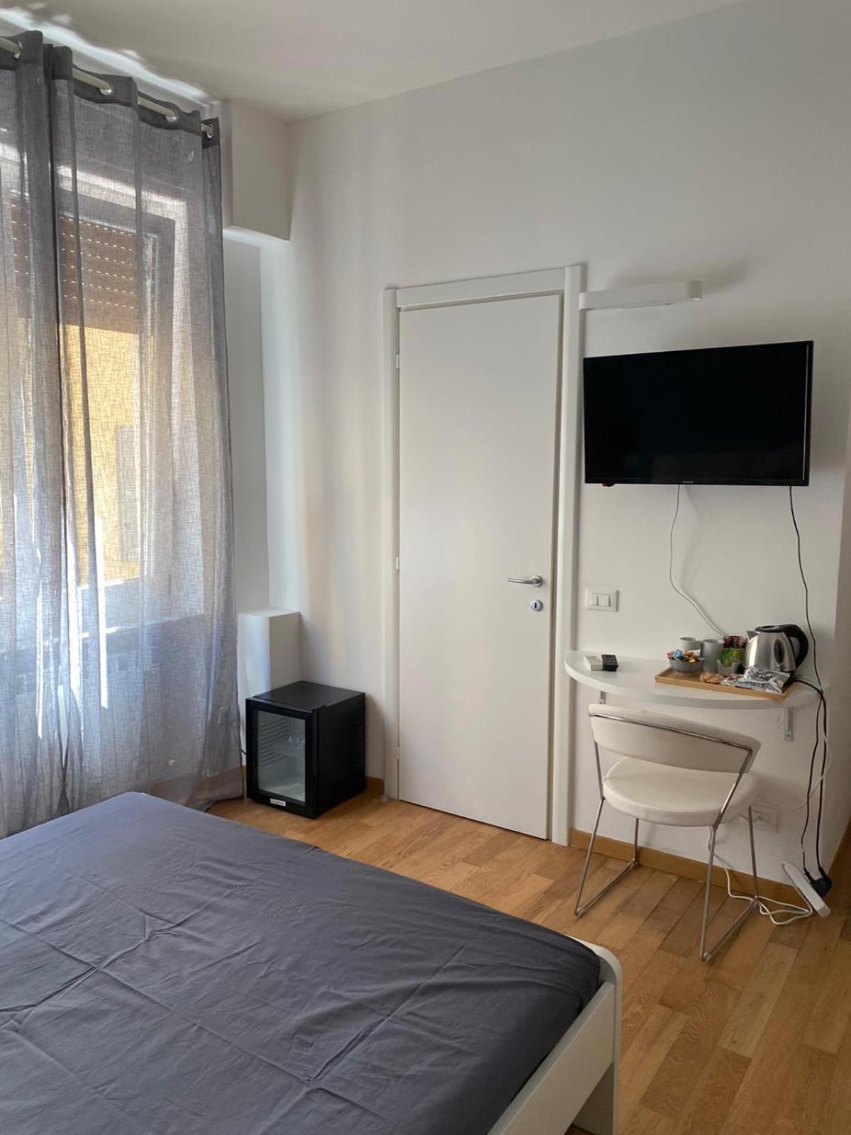 5 Terre Inn Affittacamere La Spezia Bagian luar foto